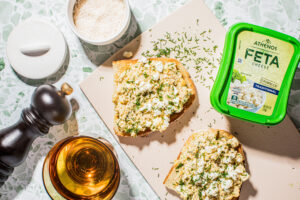 Mashed Chickpea Salad with Feta 